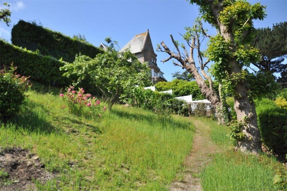 Villa Superbe Vue Avec Wifi, Jardin, Terrasse A Guirec - Ref 931 *